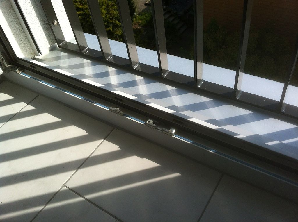 Gereinigter Balkon mit sauberem Boden